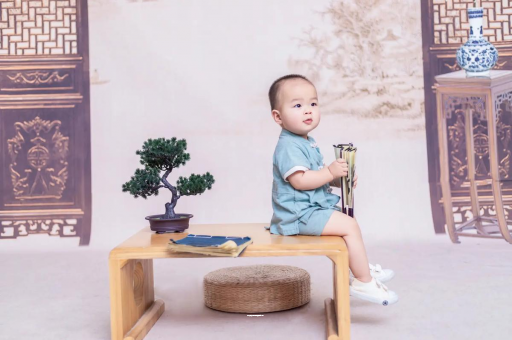 寿光孕妇肚子上的黑线